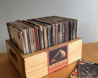 Vinyl record crate HMV 120 sleeves 7 inch singles storage