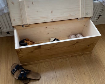 Pine trunk storage box antique style solid pine chest. DELIVERY QUOTE AVAILABLE.