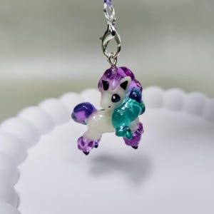 Portachiavi con ciondolo a forma di pony arcobaleno PKMN, regalo kawaii