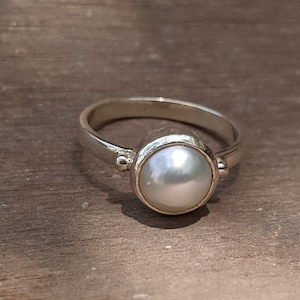 Natural South Sea Pearl Gemstone Silver Ring | 3-10ct Vedic Astrology Moon Planet June Birthstone Ring | Certified 4.25-9.25 Ratti Moti Ring
