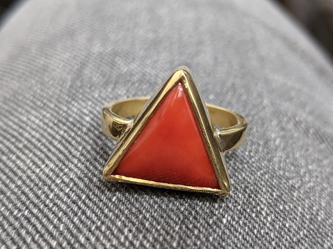 Certified 3-10ct Red Coral Trillion Shape Gemstone Mantra