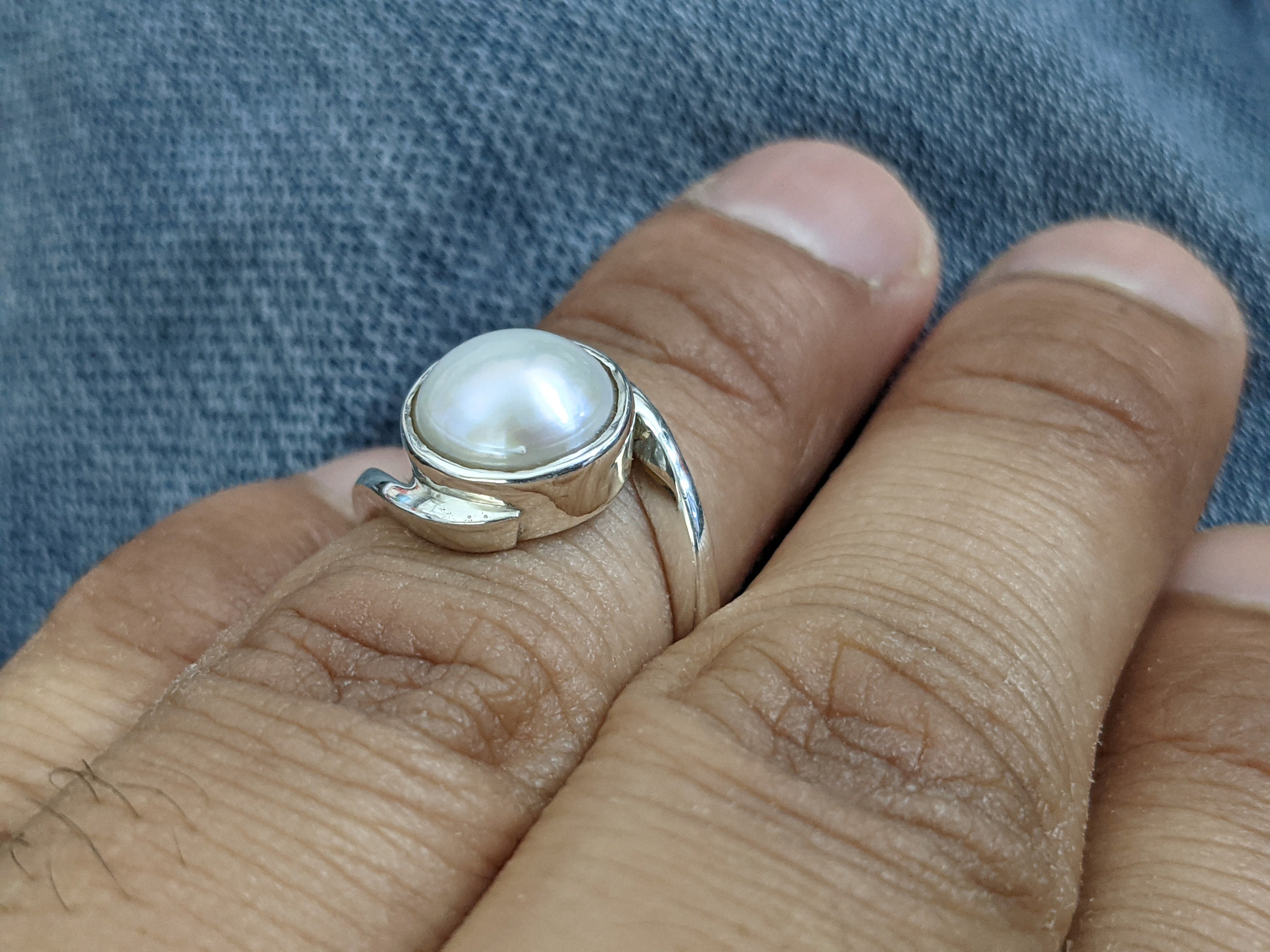 LMDLACHAMA Pearl Ring Silver Ring Moti 5.25 Ratti to 4.55 Carat Natural &  WTGTL Lab Certified Pearl (Moti) Astrological Gemstone Adjustable Silver  Ring PRAJAPATIS : Amazon.in: Fashion