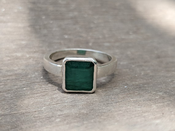 Oocha Mani - Green Tourmaline Ring for Budha (Mercury)