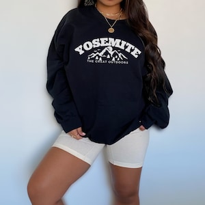 Yosemite National Park Sweatshirt, Yosemite National Crewneck, Yosemite Sweatshirt, Wanderlust Sweatshirt, Yosemite Shirt