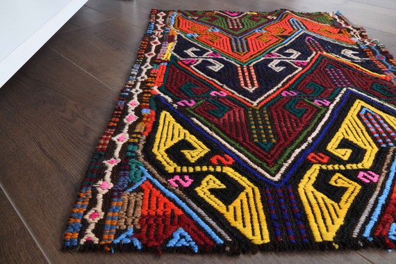 Mini Colorful Vintage Turkish Rug: 19x24 Inches, Hand-knotted