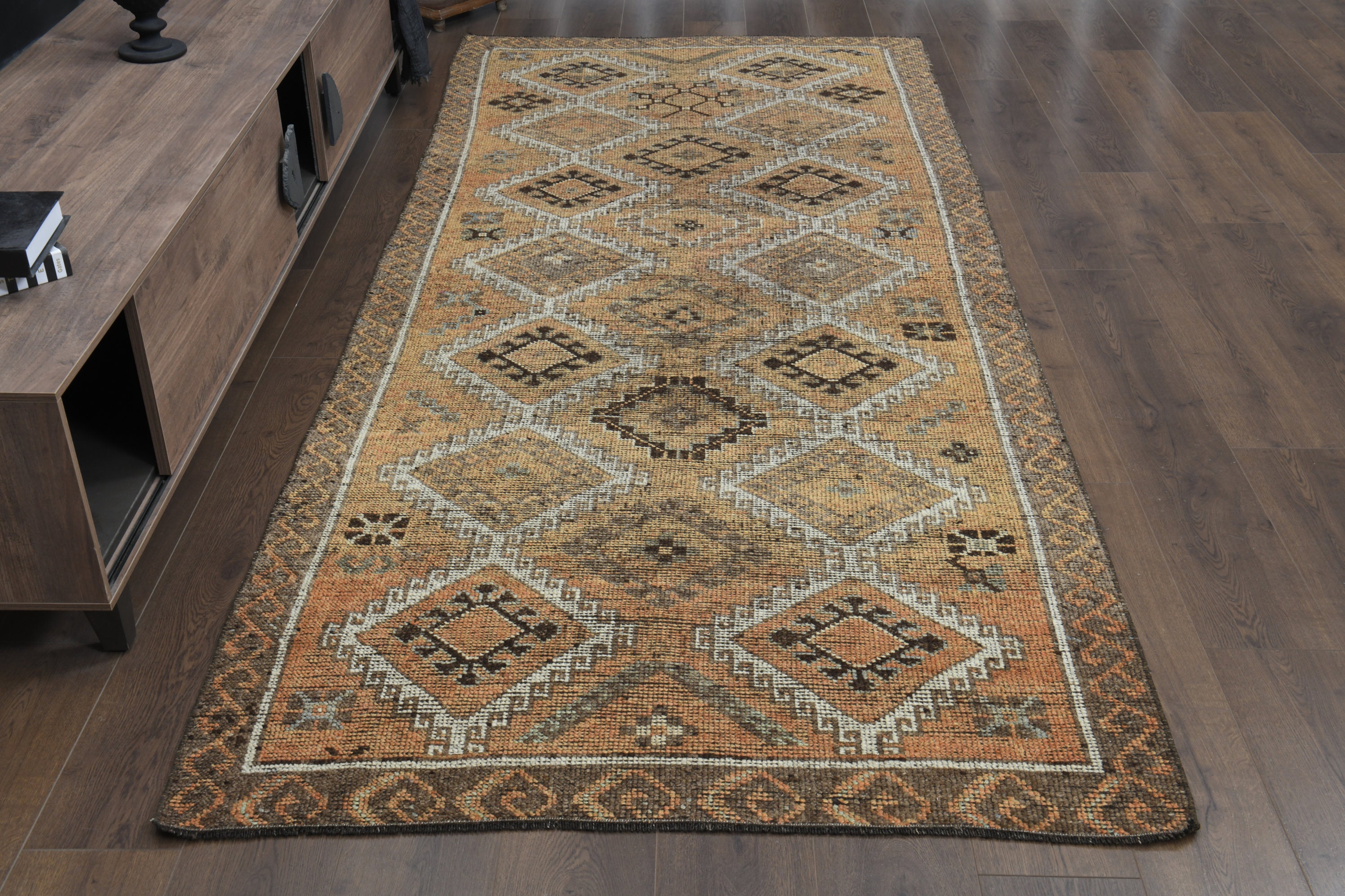 4.4x10.2 Ft, FADED DECOR, Vintage Turkish Rug, Wide Runner, Kitchen Decor, Boho Chic, Runners, Hallway Rug, Wool Rug, Oushak Rug, Rug 4x10 - Etsy 4.4x10.2 Ft, FADED DECOR, Vintage Turkish Rug, Wide Runner, Kitchen Decor, Boho Chic, Runners, Hallway Rug, Wool Rug, Oushak Rug, Rug 4x10 - Etsy