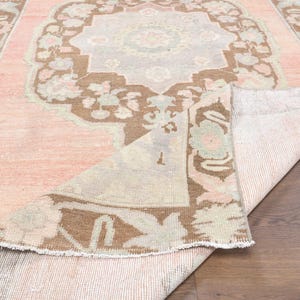 Bohemian Turkish Oushak Rug: 5x9 Vintage Wool Area Rug