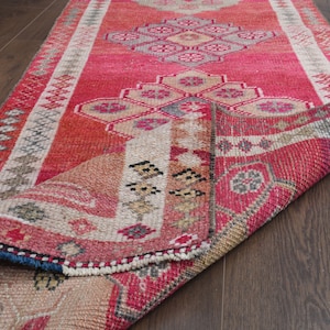 Vintage Turkish Runner Rug: Hand-Knotted Oushak Hallway Rug (2'5x12'6 ft)