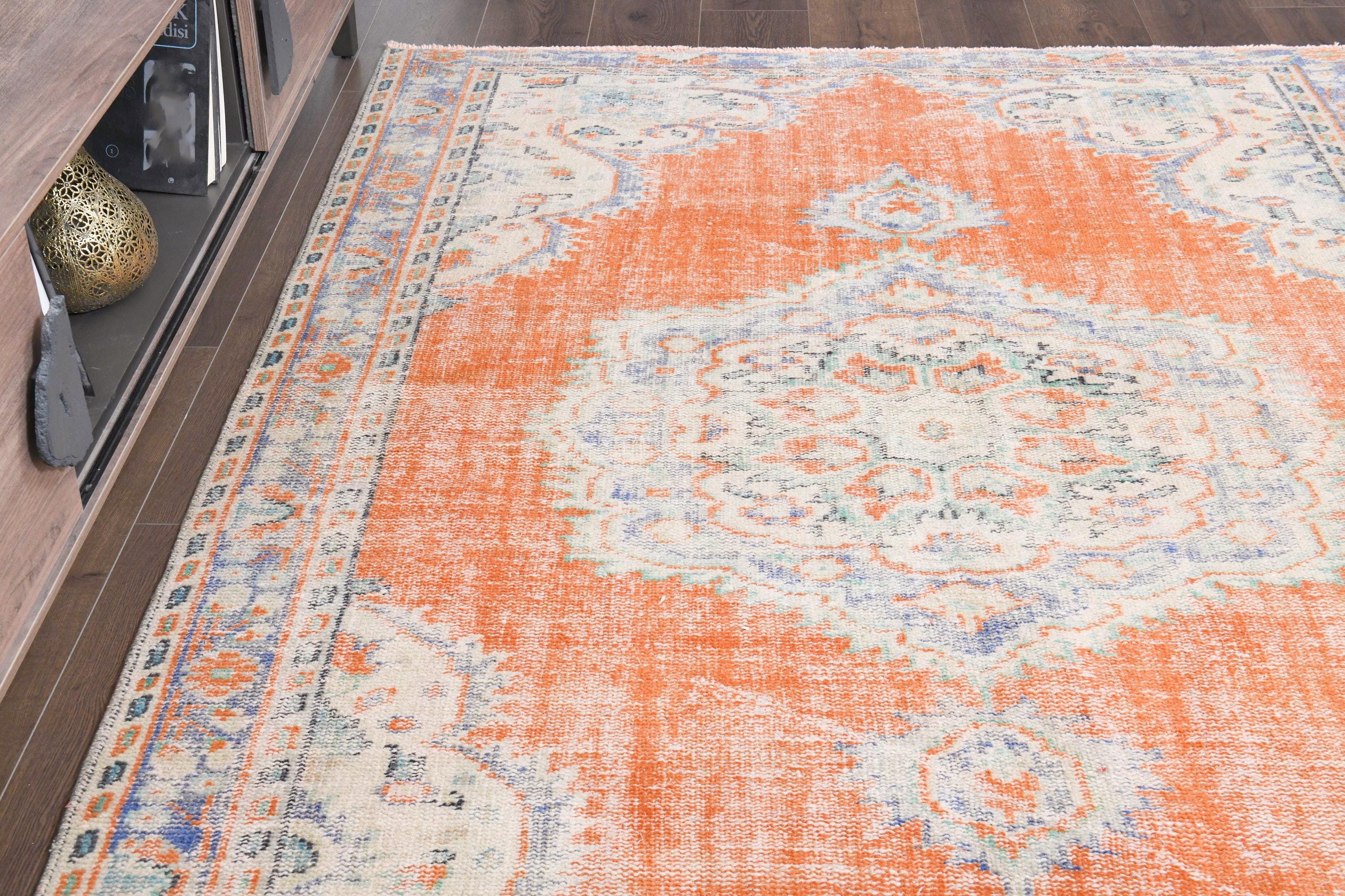 1970年代　トルコヴィンテージラグ ウールオレンジ幾何学模様ラグ ② オレンジ色のトルコ絨毯（5.4x7.8フィート）：ヴィンテージウールの