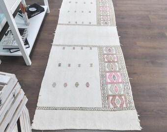 White Turkish Kilim Rug: Handwoven Cotton Hallway Runner (2.5x7.2 ft)