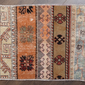 2x2&#39;4 ft, ORANGE DOORMAT, TURKISH Rug, Vintage Rug, Farmhouse Decor, Rug 2x2, Bathroom Decor, Tribal Rug, Interior, Washable Rug, Doormat