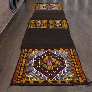 TÜRKISCHER LÄUFER, MINIMALISTISCHER Teppichläufer, Küchendeko, Braun Gelb Rot, Kelimteppich, Wollteppich, Handgemacht, Kelimteppich, Dekor Flur