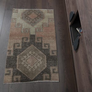 2'1x3'5 ft, TURKISH SMALL RUG, Orange Brown Rug, Handmade Rug, Minimalist Rug, Home Decor, Wall Decor Home, Oushak Rug, Colorful Vintage Rug