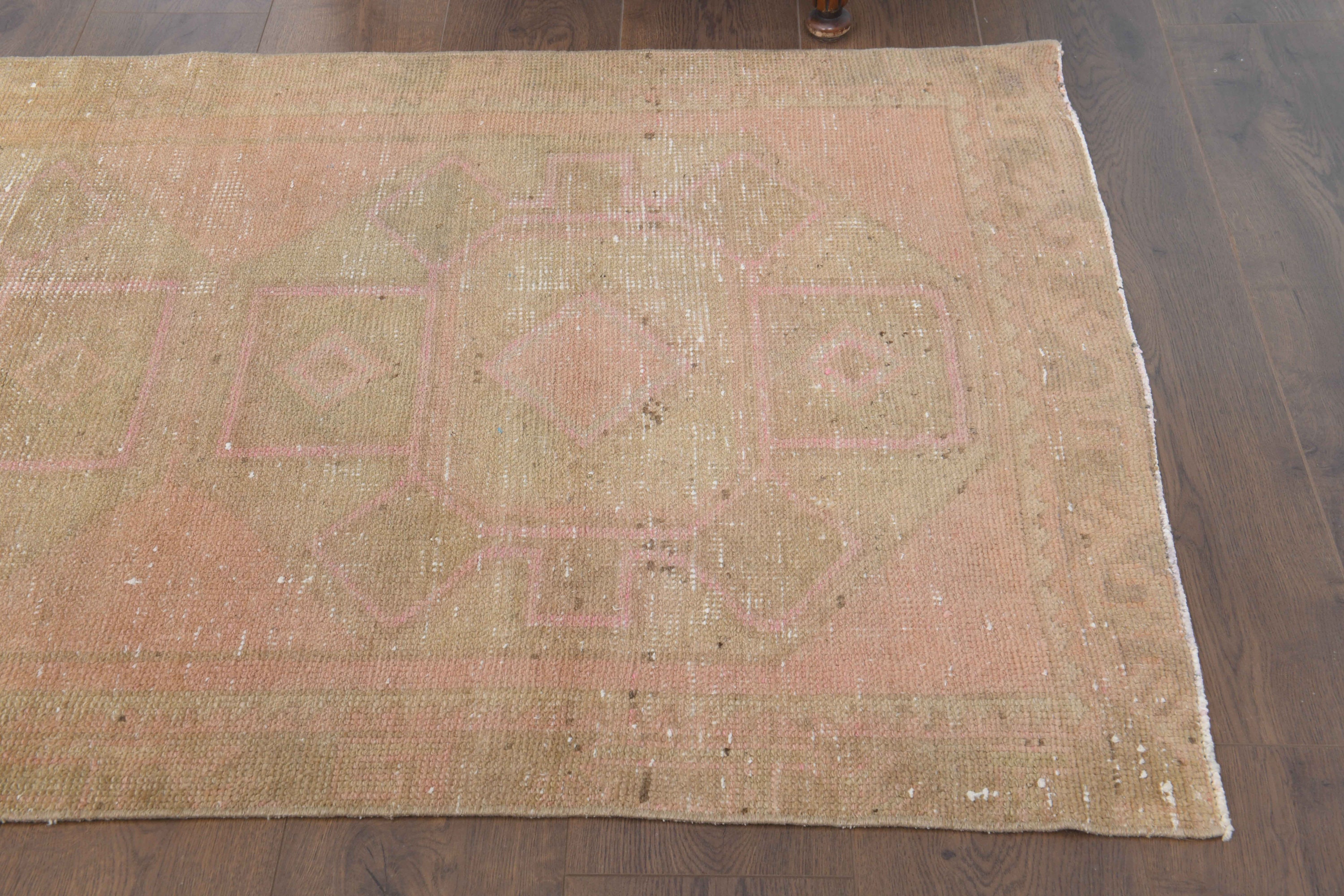 Shabby Chic Turkish Runner Rug: Hand-knotted Vintage Decor (3'1x12