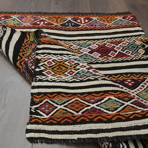 Tapis kilim turc fait main : tapis d'entrée en laine coloré (2'2x2'7 ft)