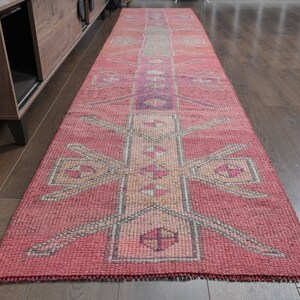 Alfombra rosa turca para escaleras: Alfombra vintage hecha a mano con diseño de estrellas (76 x 344 cm)