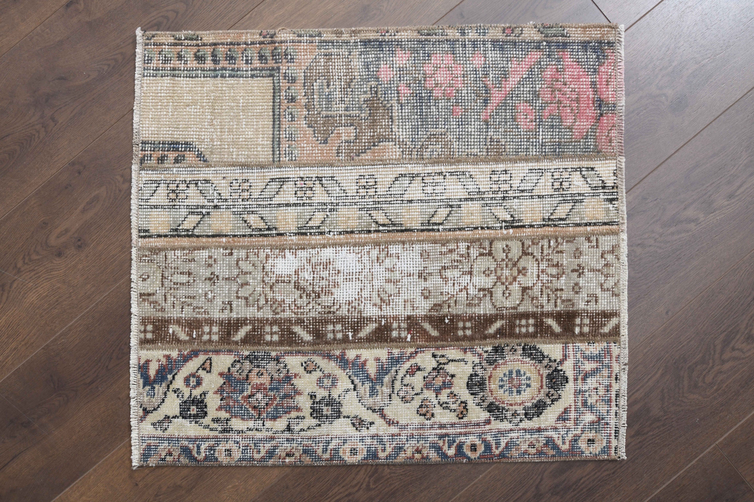 専用になりました　113×204 ViNTAGE TURKiSH RUG 専用になりました 113×204 ViNTAGE TURKiSH RUG