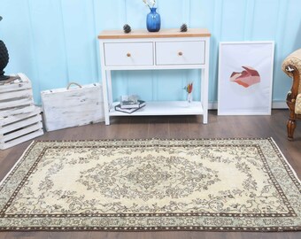 Handmade Turkish Oushak Rug: Vintage Floral Area Rug, 4'1x6'9