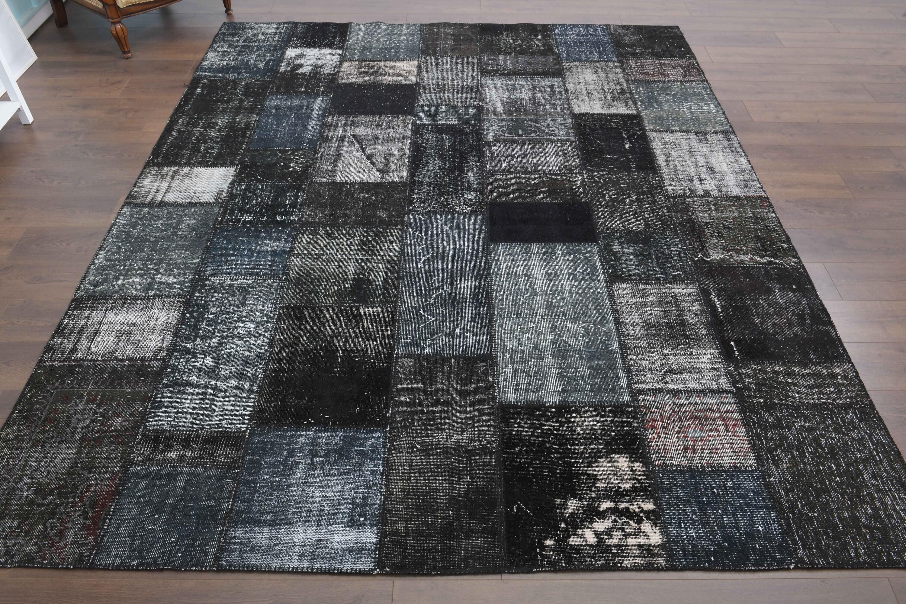 ラグ・カーペット Vintage Dead Stock Fabric Patchwork Rug Muted Black Patchwork Rug: Vintage Turkish Handmade Area Rug (8