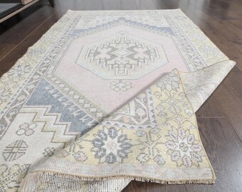 Neutral Turkish Area Rug, Pink Geometric Boho Decor (3'4x6'5 ft)