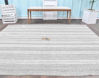 5.6 x 8.1 フィート、マルチカラーの希少デザインキリムエリアラグ