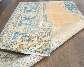 Handmade Turkish Wool Rug: Small Vintage Farmhouse Boho Chic