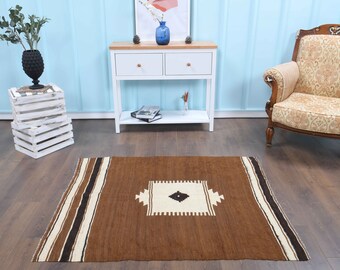 Alfombra Kilim turca vintage marrón - 122 x 145 cm, decoración estilo casa de campo