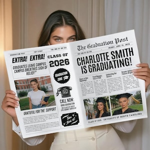 K&ouml;nnte beinhalten: Eine Abschlussank&uuml;ndigung im Zeitungsstil mit der &Uuml;berschrift "CHARLOTTE SMITH IS GRADUATING!" und dem Text "CLASS OF 2026". Die Ank&uuml;ndigung enth&auml;lt Fotos und den Text "Grateful for the Support."