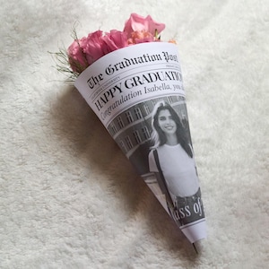 Modello di giornale di laurea, regalo di laurea con bouquet di fiori, regalo di laurea, regalo di laurea per lei, 006