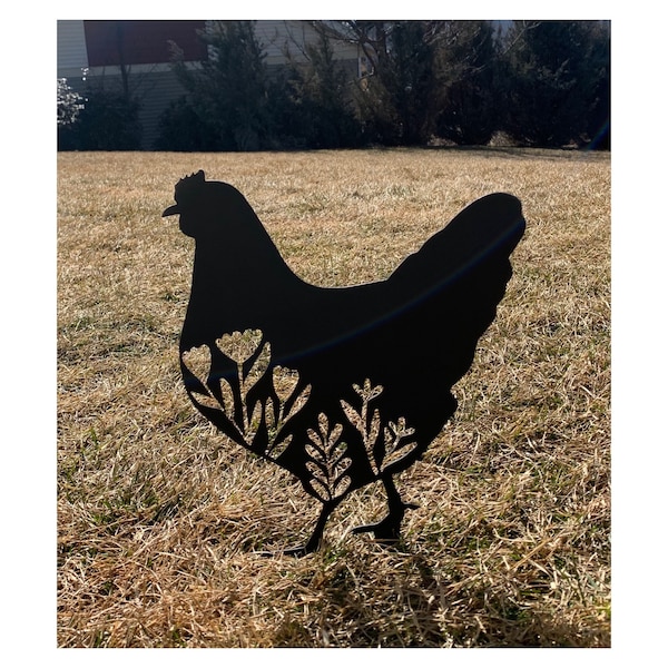 Metal yard chickens