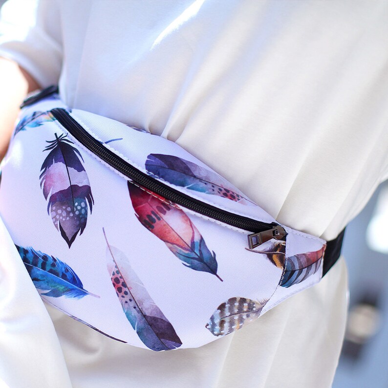 Waist Belt Pack White Belt Bag Small for Women Festival Bag Canvas Shell Belt Bag Belt Fanny Back Bag