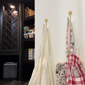 Hammer Solid Brass Wall Hooks:Art Vantage Hooks For Mirror,Bags, Wall Decor