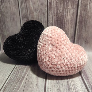 Small Crochet heart PATTERN ONLY!