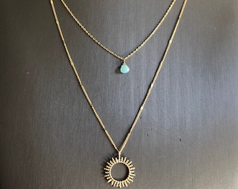 Collier double soleil et pierre