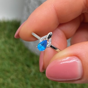 Apatite natural gemstone Ring, Gold plated, silver 925, Size 8.5US