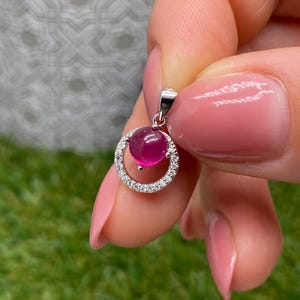 Pendentif rubis avec pierres précieuses naturelles, argent sterling 925