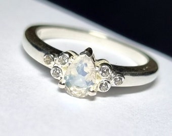 Natural Rainbow Moonstone gemstone Ring Sterling silver 925