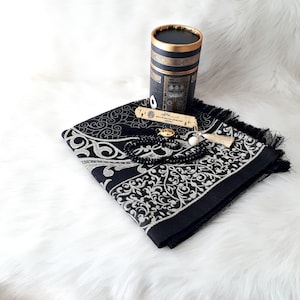 Islamic Prayer Rug Gift Set: Personalized Sajadah, Tasbeeh