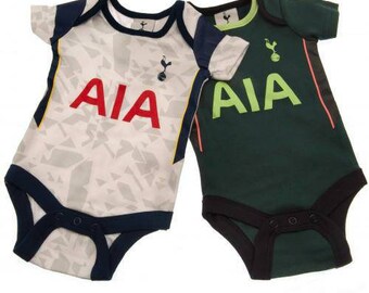 Spurs Tottenham Football Bodysuit Babygrow Bib Hat Vest FREE Dummy Clip Spurs Tottenham Football Bodysuit Babygrow Bib Hat Vest FREE Dummy Clip