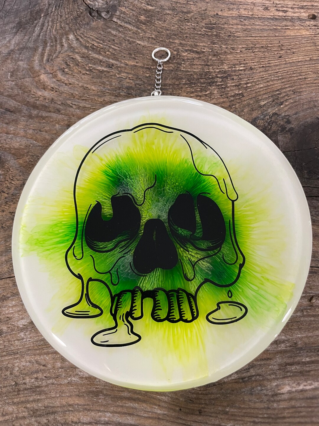 Resin Skull Wall Hanging, Spooky Decor, Halloween Decoration, Haunted