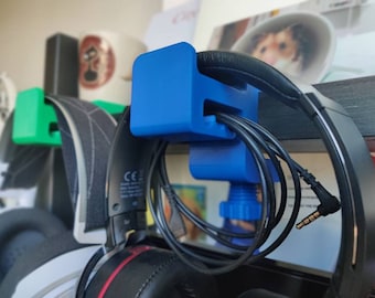 Headphone Holder, Mount, hanger, with adjustable clamp for desks/shelves- perfect gift for home office organisation, gamers & audiophiles