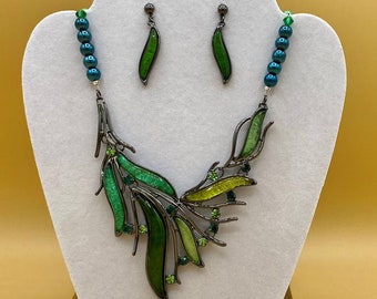 Green Ombre Glass Stones Bib Statement Necklace & Earring Set Plus Size Optional Matching Bracelet