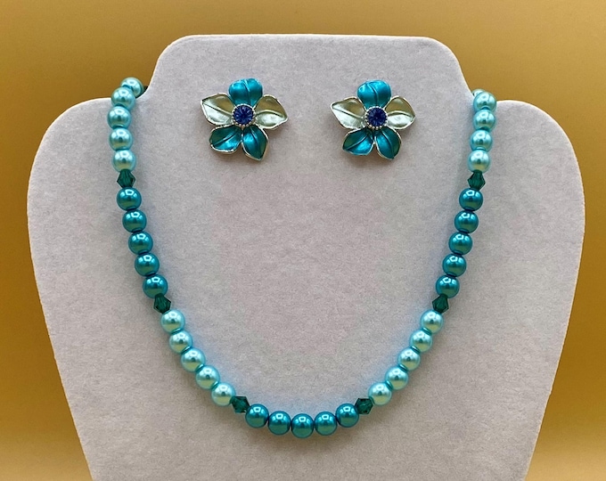 Teal & Aqua Necklace and Enamel Flower Earring Set Plus Size Hand Beaded Toggle Magnet
