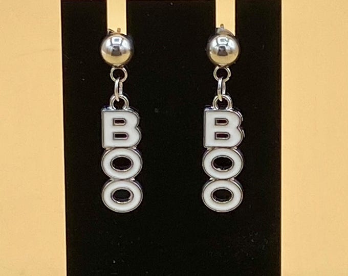 BOO Enamel Stud Earrings Halloween White