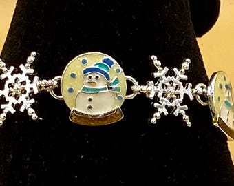 Christmas Snowman Snow Globes Bracelet with Magnetic Closure