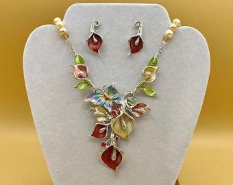 Butterfly & Flower Bib Necklace, Bracelet and Earring Set: Glass Pearl Statement Jewelry