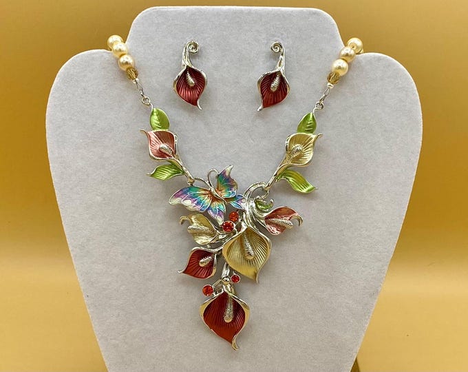 Butterfly & Flower Bib Necklace, Bracelet and Earring Set: Glass Pearl Statement Jewelry