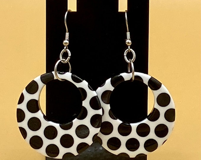 Retro Look Polka Dot Earrings Stainless Hook