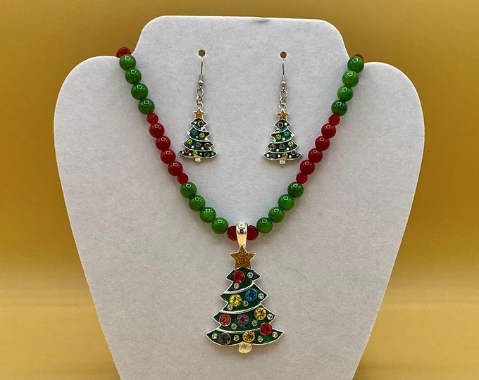 Christmas Tree Necklace and Earring Set Plus Size Including Matching Bracelet