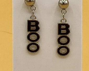 BOO Enamel Stud Earrings Halloween